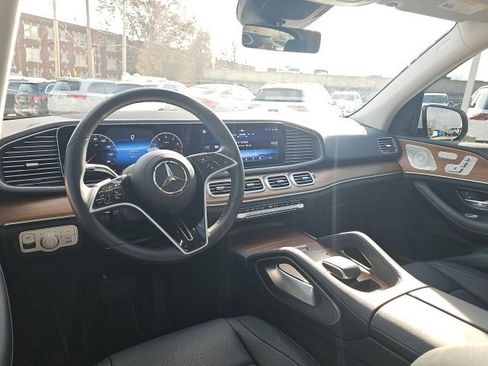 Certified 2025 Mercedes-Benz GLE 350 4MATIC image 13