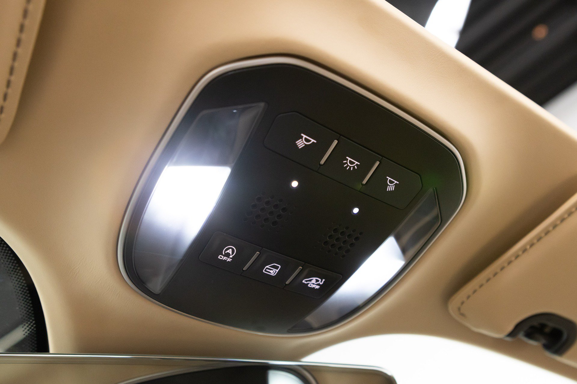 Certified 2019 Ferrari Portofino RWD image 86
