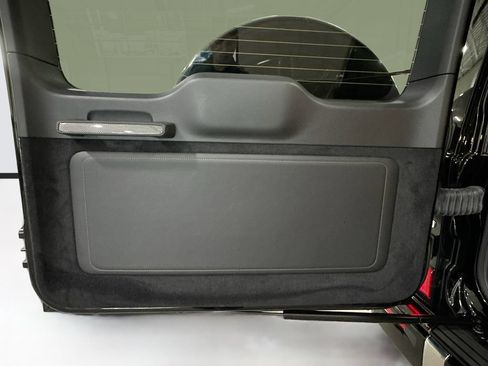 Certified 2025 Mercedes-Benz G 580 w/ EQ Technology image 32