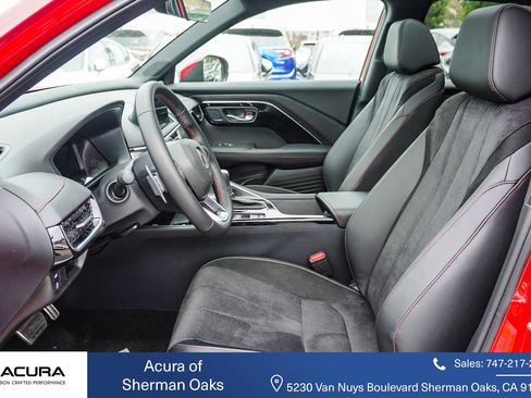 Used 2025 Acura ADX A-Spec image 19