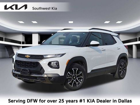Used 2023 Chevrolet TrailBlazer ACTIV FWD image 1