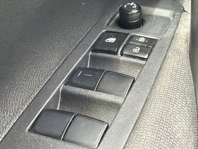 Used 2023 Toyota Corolla LE FWD image 21