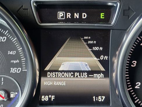 Used 2016 Mercedes-Benz G 550 image 32