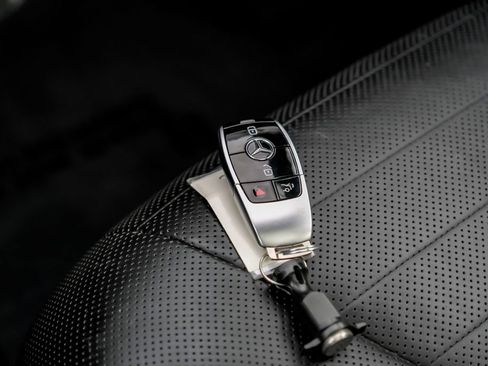 Used 2019 Mercedes-Benz S 560 4MATIC Sedan image 85