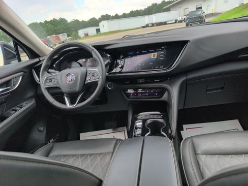 Used 2023 Buick Envision Avenir AWD/4WD image 17