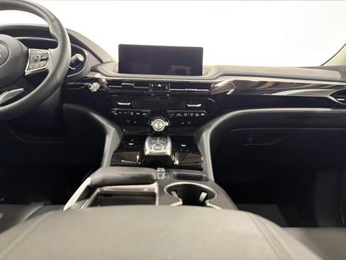 Certified 2024 Acura MDX SH-AWD image 39