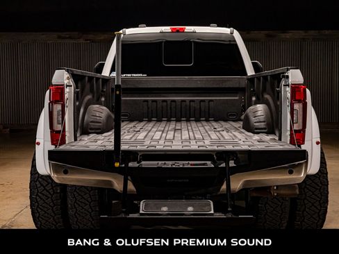 Used 2021 Ford F450 Lariat w/ Lariat Ultimate Package image 9