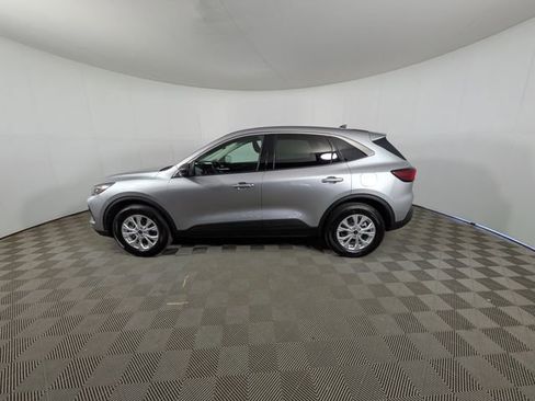 Used 2023 Ford Escape Active AWD/4WD image 15