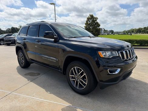 Used 2020 Jeep Grand Cherokee Laredo w/ Laredo X Package RWD image 7