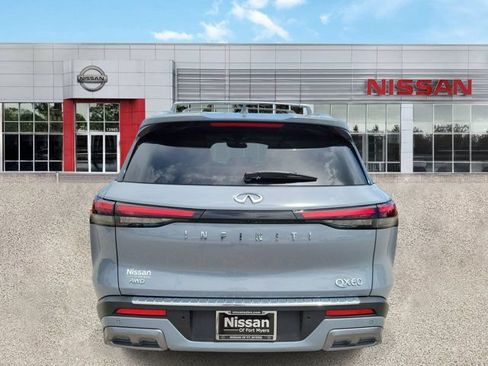 Used 2025 INFINITI QX60 Sensory w/ Cargo Package AWD/4WD image 3