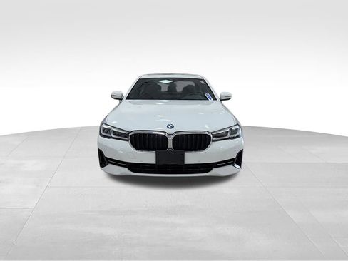 Used 2023 BMW 530i xDrive w/ Convenience Package image 11