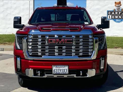 Used 2024 GMC Sierra 3500 Denali w/ Denali Reserve Package AWD/4WD image 3
