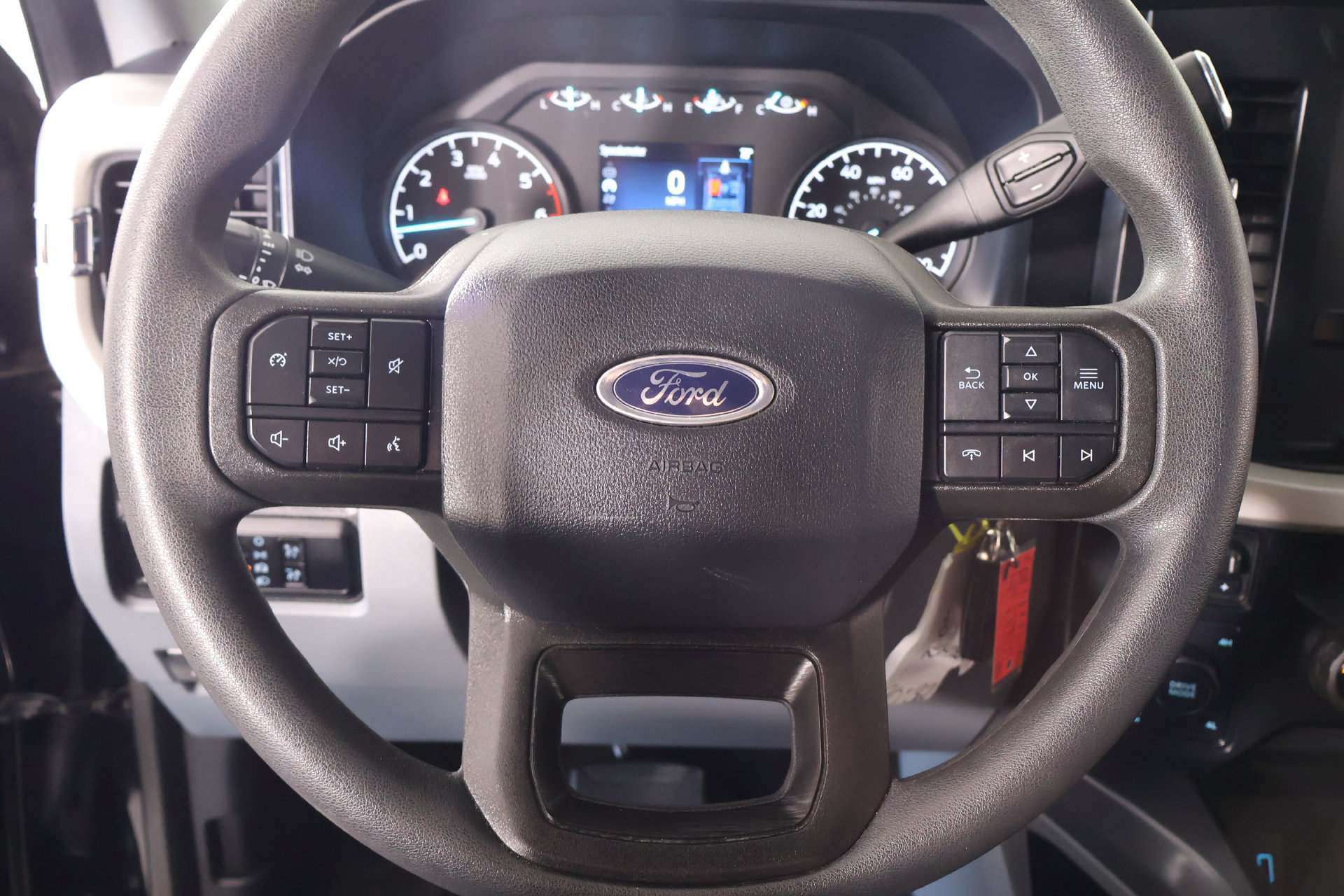 Used 2024 Ford F250 XLT w/ FX4 Off-Road Package AWD/4WD image 3