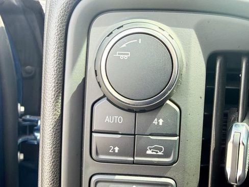 Used 2024 Chevrolet Silverado 1500 Custom image 28