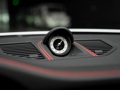 Used 2024 Porsche 911 GT3 image 49