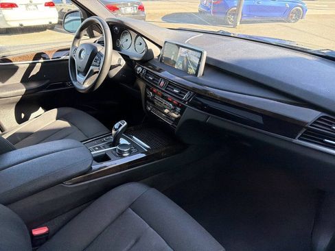 Used 2018 BMW X5 xDrive35i w/ M Sport Package AWD/4WD image 17