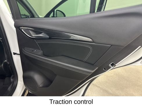 Certified 2021 Buick Envision Essence image 24