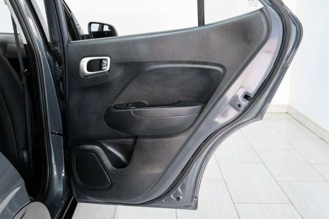 Used 2024 Hyundai Venue SEL FWD image 42