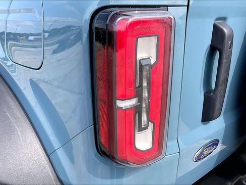 Used 2022 Ford Bronco Big Bend w/ Sasquatch Package AWD/4WD image 20