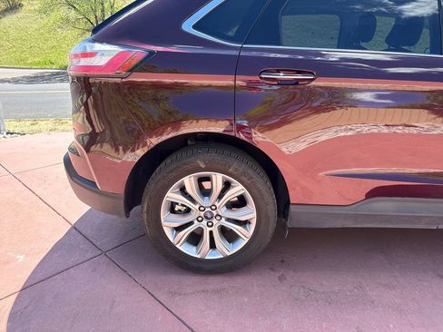Certified 2022 Ford Edge Titanium w/ Class II Trailer Tow Package AWD/4WD image 30
