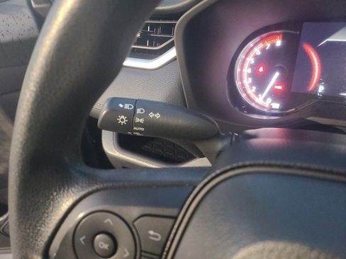 Used 2024 Toyota RAV4 XLE image 22