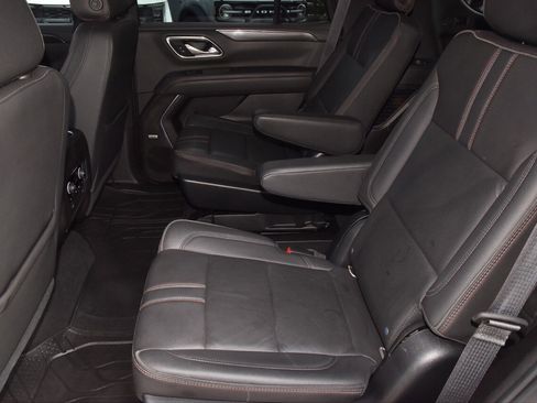 Used 2021 Chevrolet Tahoe RST w/ Luxury Package image 14