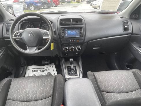 Used 2020 Mitsubishi Outlander Sport ES FWD image 20