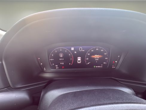 Used 2024 Honda Accord EX image 9