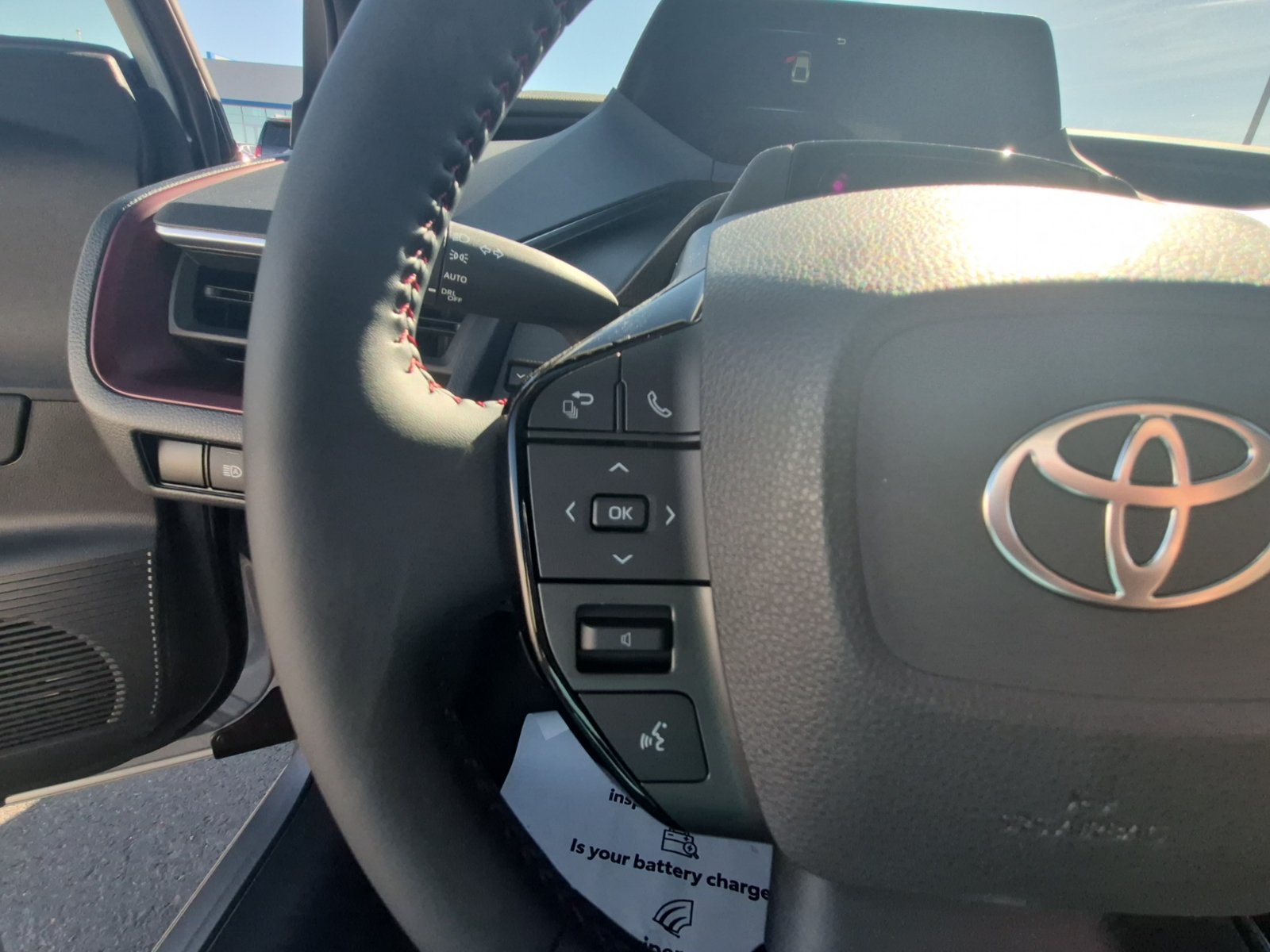 New 2026 Toyota Prius Plug-In Hybrid FWD image 16