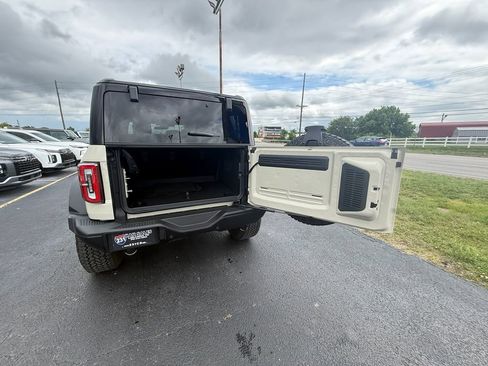 Used 2025 Ford Bronco Badlands AWD/4WD image 5