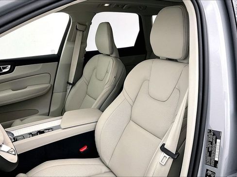 New 2026 Volvo XC60 B5 Ultra w/ Protection Package Premier image 34