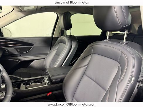 New 2026 Lincoln Nautilus Premier w/ Equipment Group 102A image 26