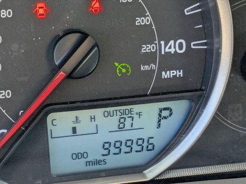 Used 2015 Toyota RAV4 LE AWD/4WD image 9