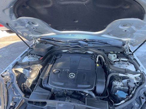Used 2012 Mercedes-Benz E 350 4MATIC Sedan image 21