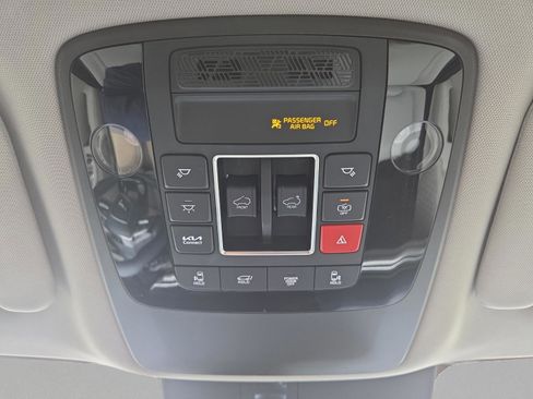 New 2026 Kia Carnival SX Prestige FWD image 34