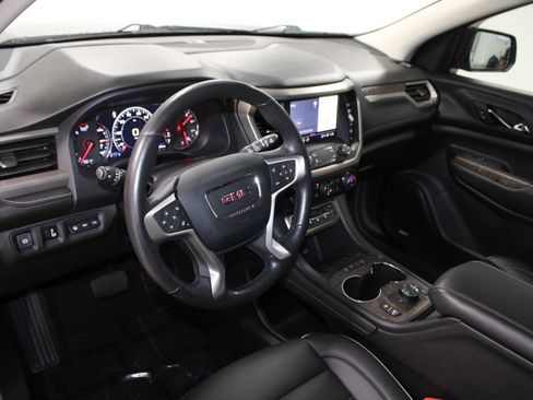 Used 2021 GMC Acadia Denali w/ Denali Technology Package FWD image 21