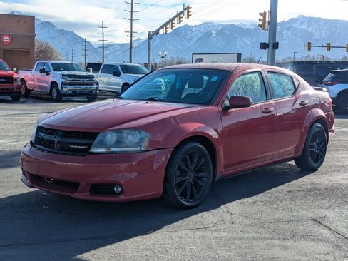 Used 2014 Dodge Avenger SXT w/ Sun/Sound Group FWD image 9