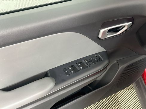 Used 2025 Kia K4 FWD image 15