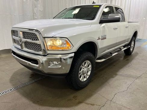 Used 2016 RAM 2500 Laramie AWD/4WD image 8