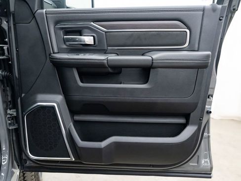 New 2026 RAM 2500 Laramie w/ Night Edition image 28