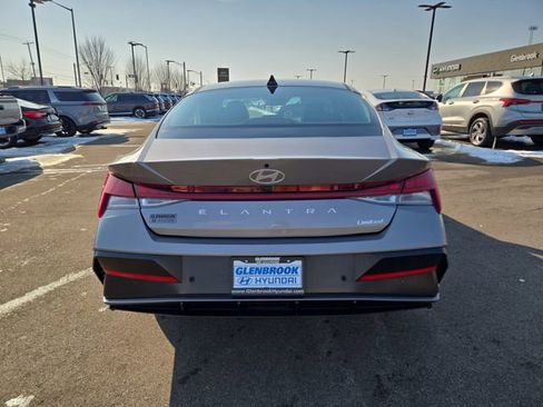 Certified 2024 Hyundai Elantra Limited image 7