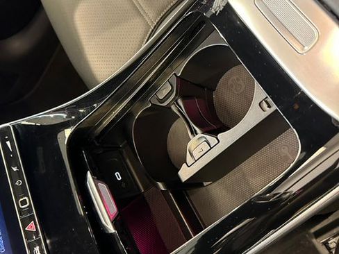 Used 2023 Mercedes-Benz C 300 4MATIC Sedan image 30