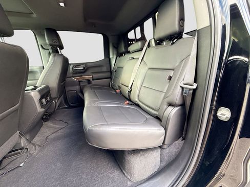 Used 2020 Chevrolet Silverado 1500 LT Trail Boss image 19