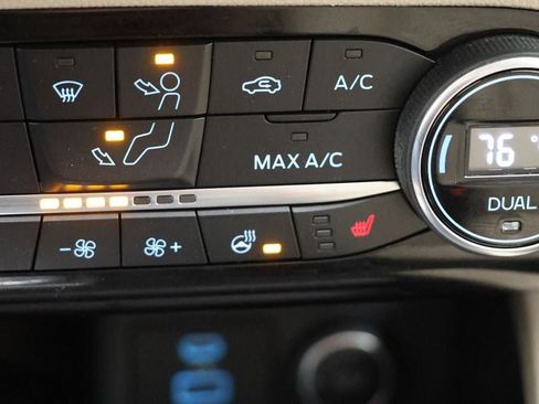 Used 2021 Ford Escape SEL image 24