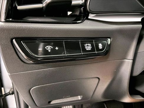 Used 2023 Kia Niro EX FWD image 26