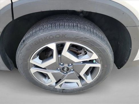 Used 2024 Hyundai Palisade SEL w/ Premium Package image 12