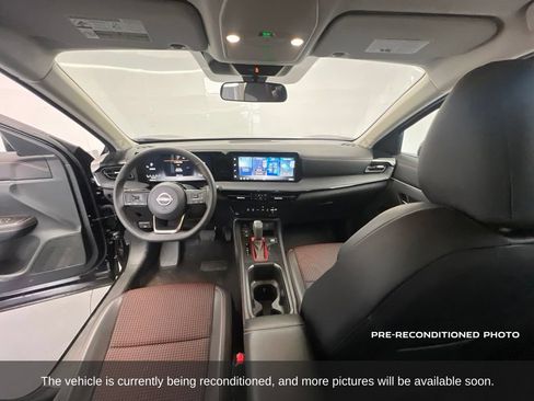 Used 2026 Nissan Kicks SR FWD image 15