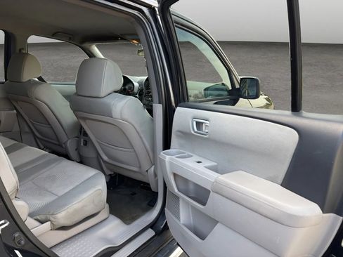 Used 2014 Honda Pilot LX image 16