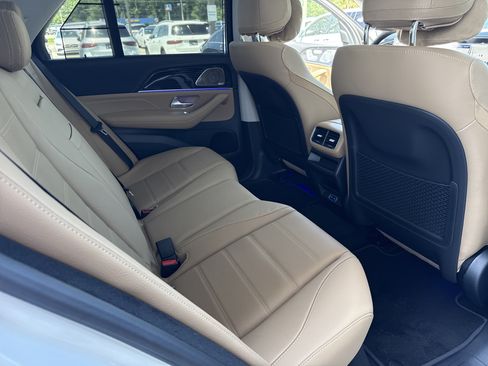 New 2026 Mercedes-Benz GLE 450 4MATIC image 14