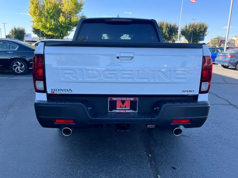 New 2025 Honda Ridgeline Sport image 7